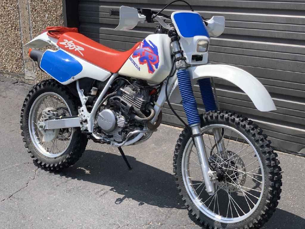 HONDA XR 200