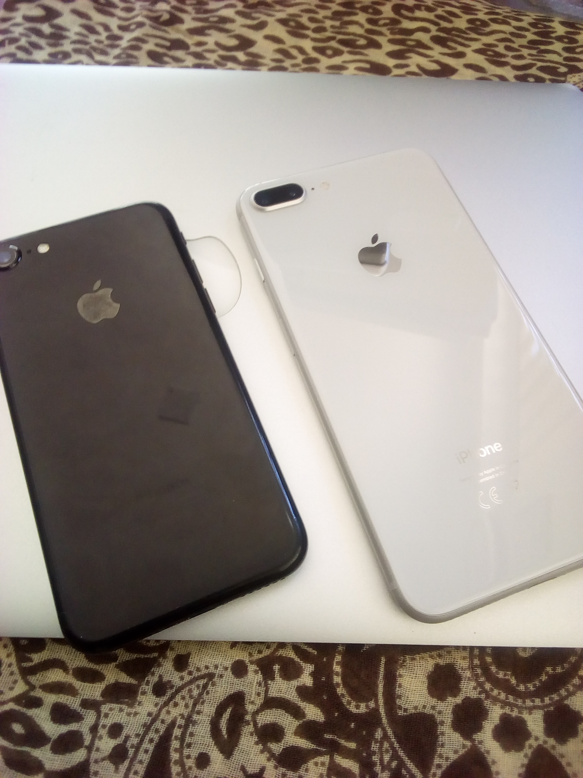 USED IPhone 8+ & IPhone 7+ FOR SPARES PARTS