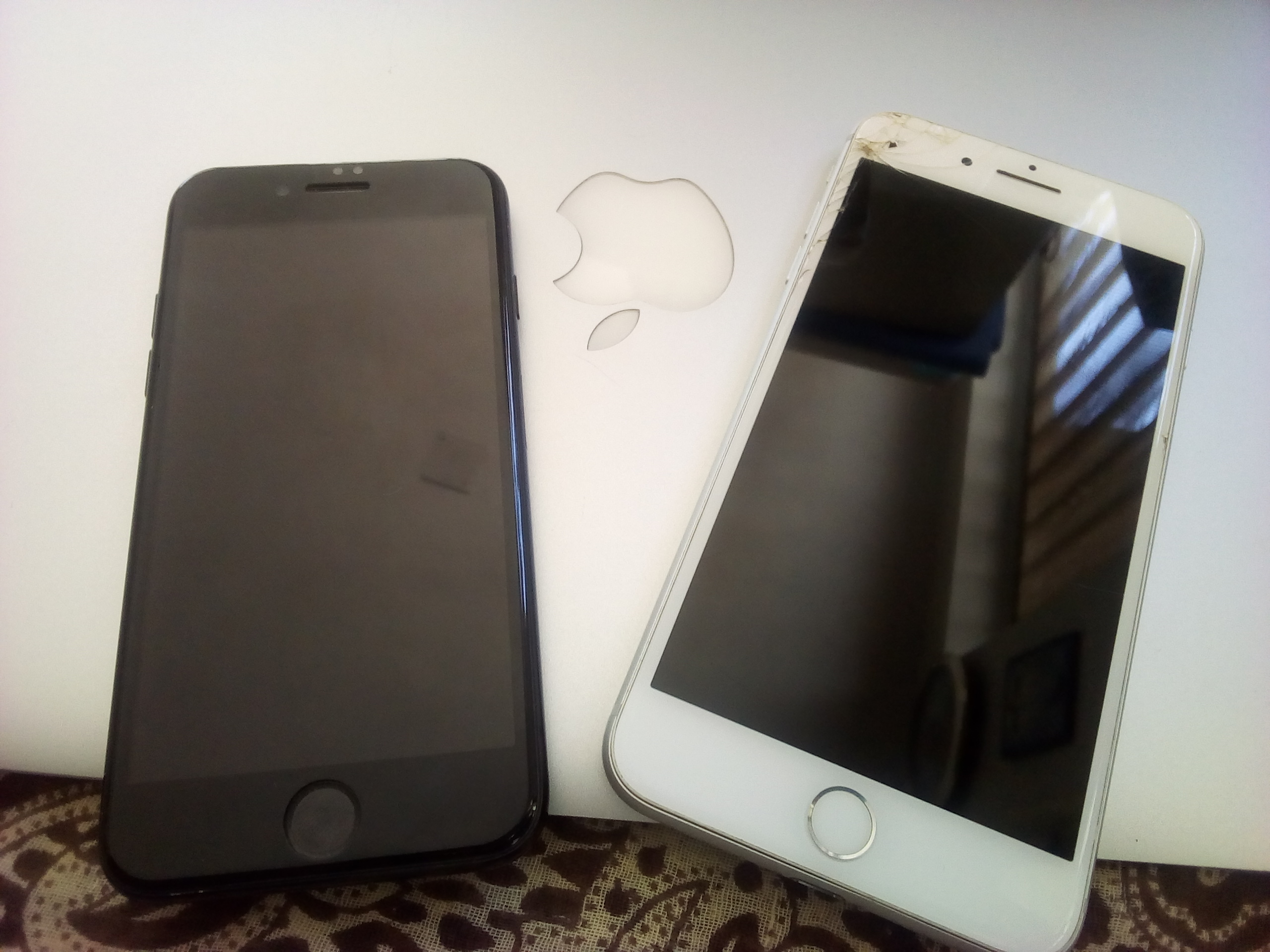 USED IPhone 8+ & IPhone 7+ FOR SPARES PARTS