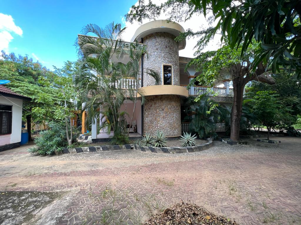 Storey mansion