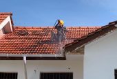 Roof cleaning Services