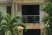 Villa for Rent in Oysterbay
